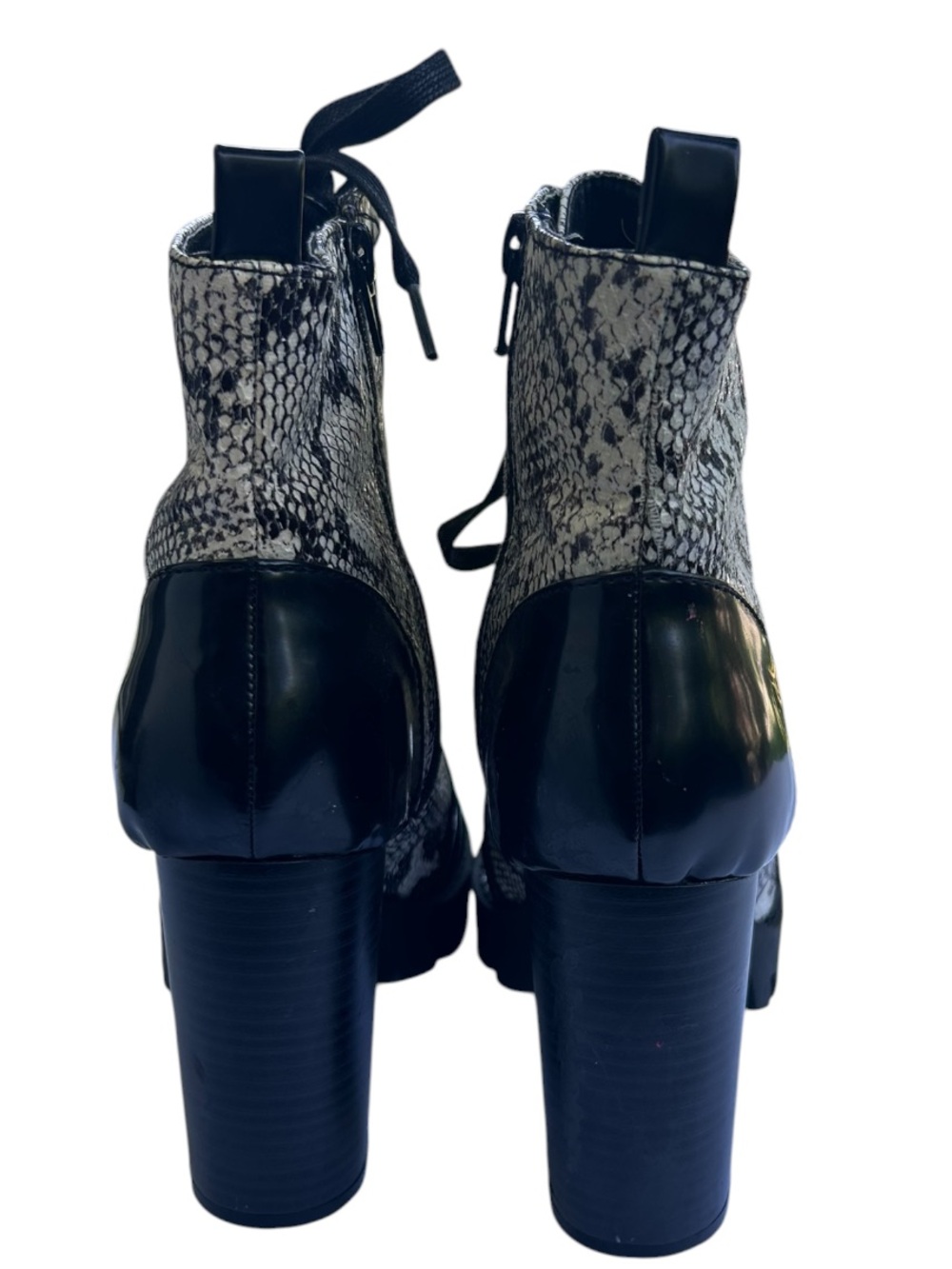 Wild Diva electric python heeled boots chunky block heel lace-up front - Picture 5 of 9
